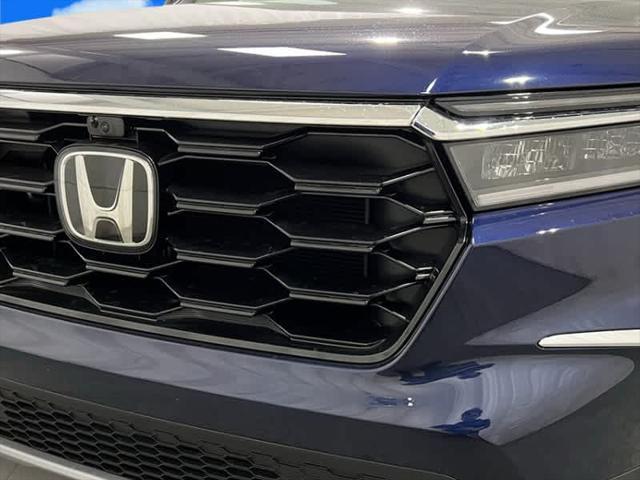 new 2025 Honda Pilot car, priced at $48,197