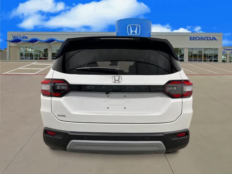 new 2025 Honda Pilot car, priced at $45,295