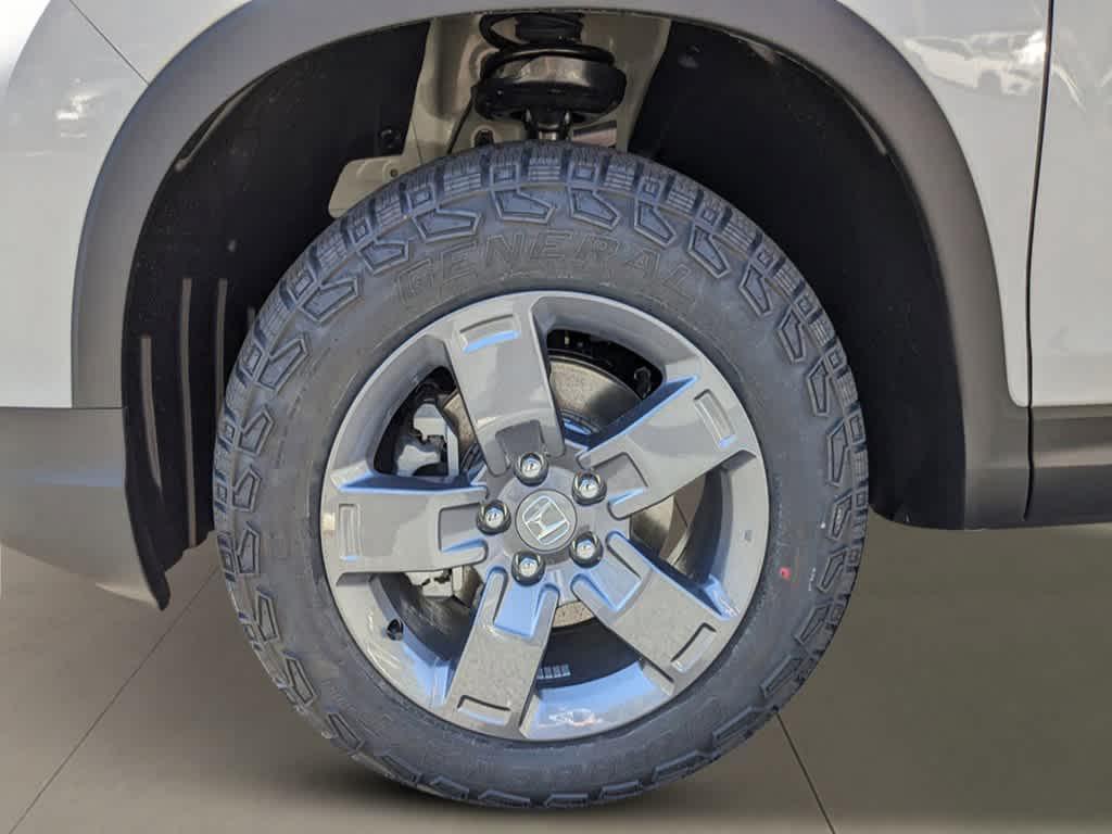 new 2025 Honda Ridgeline car, priced at $45,014
