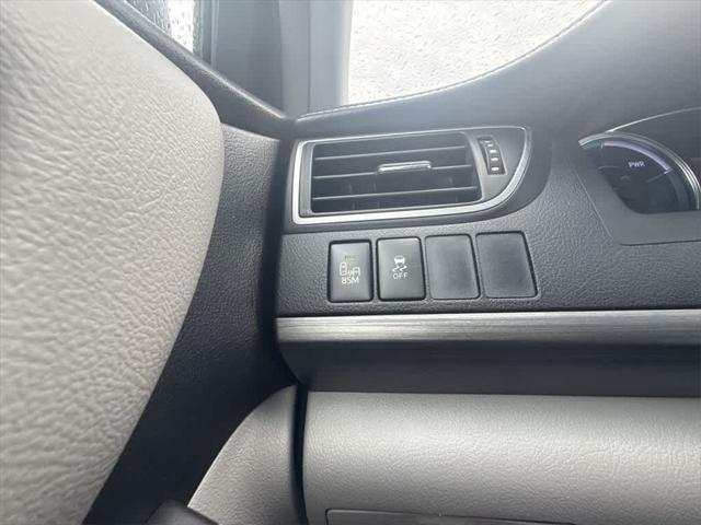 used 2016 Toyota Camry Hybrid car, priced at $16,666