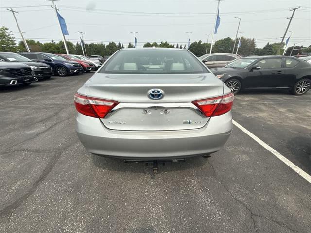 used 2016 Toyota Camry Hybrid car, priced at $15,111