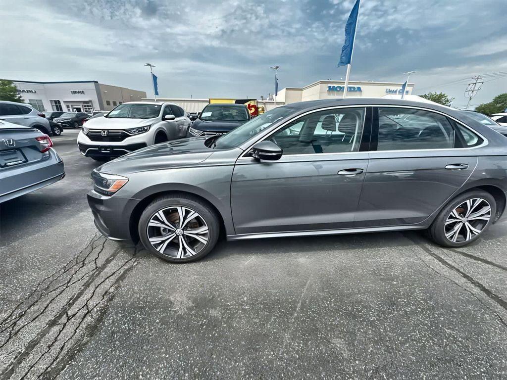 used 2022 Volkswagen Passat car, priced at $14,777