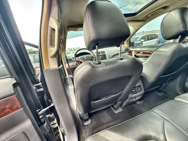 used 2013 Lincoln MKX car, priced at $11,573
