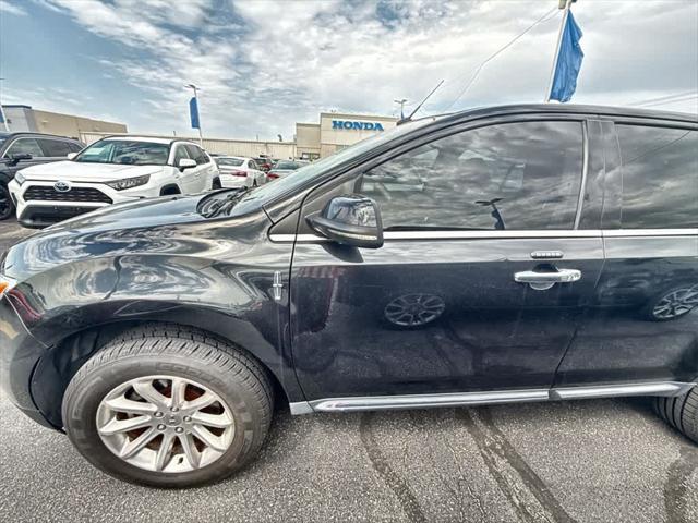used 2013 Lincoln MKX car, priced at $11,573