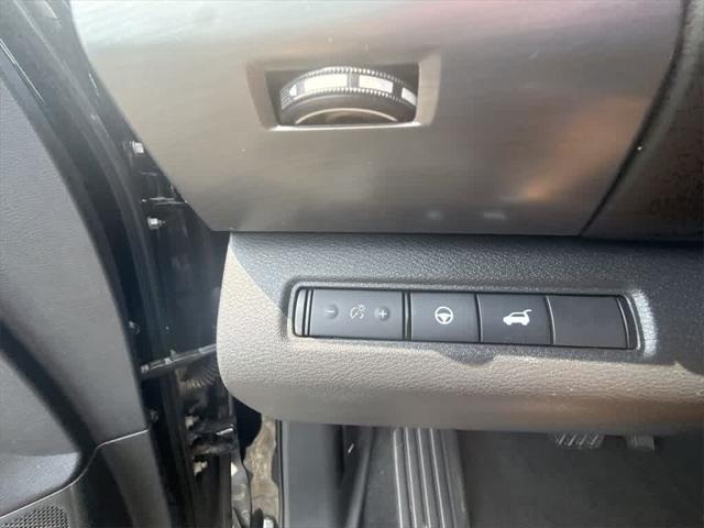 used 2022 Nissan Pathfinder car, priced at $31,786