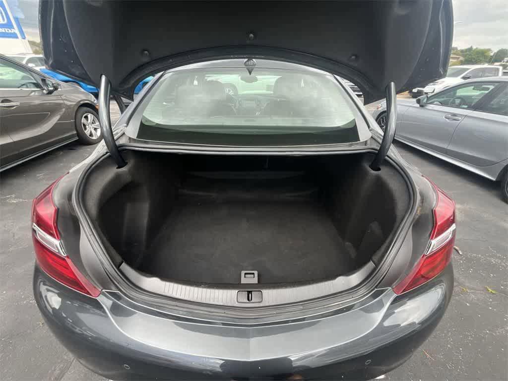 used 2016 Buick Regal car, priced at $9,999
