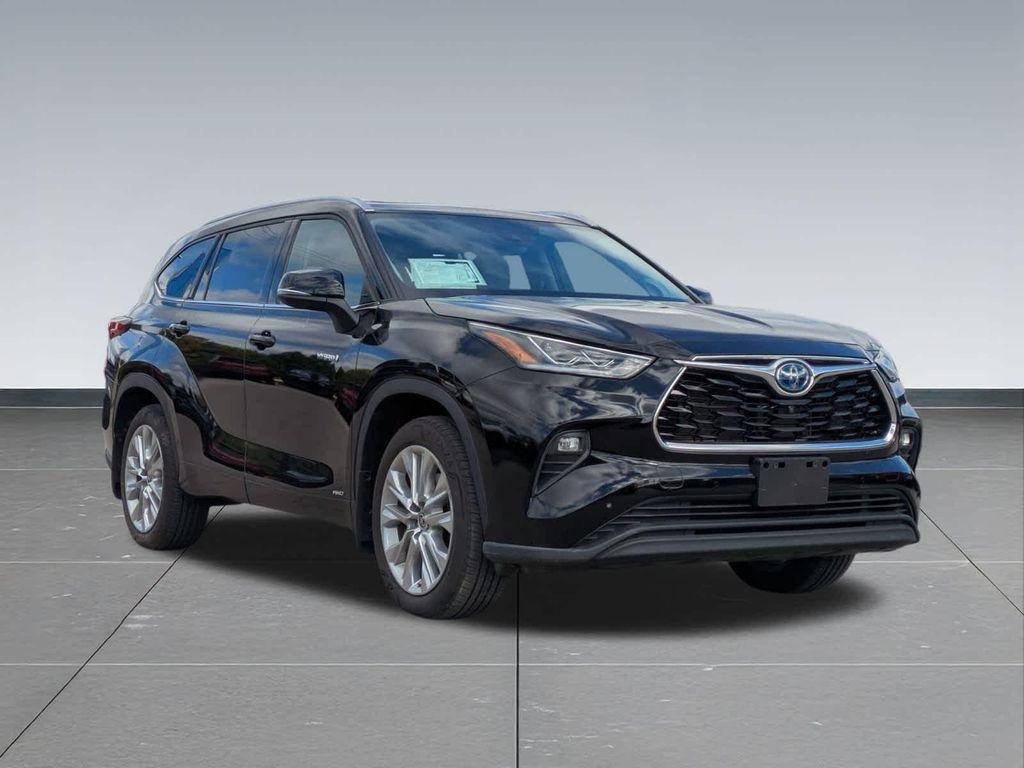 used 2021 Toyota Highlander Hybrid car, priced at $40,445
