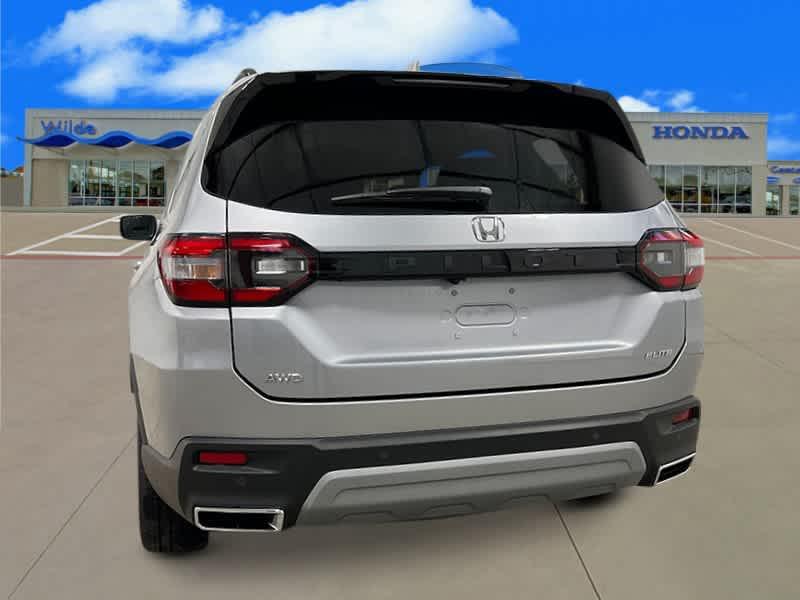 new 2025 Honda Pilot car, priced at $56,075