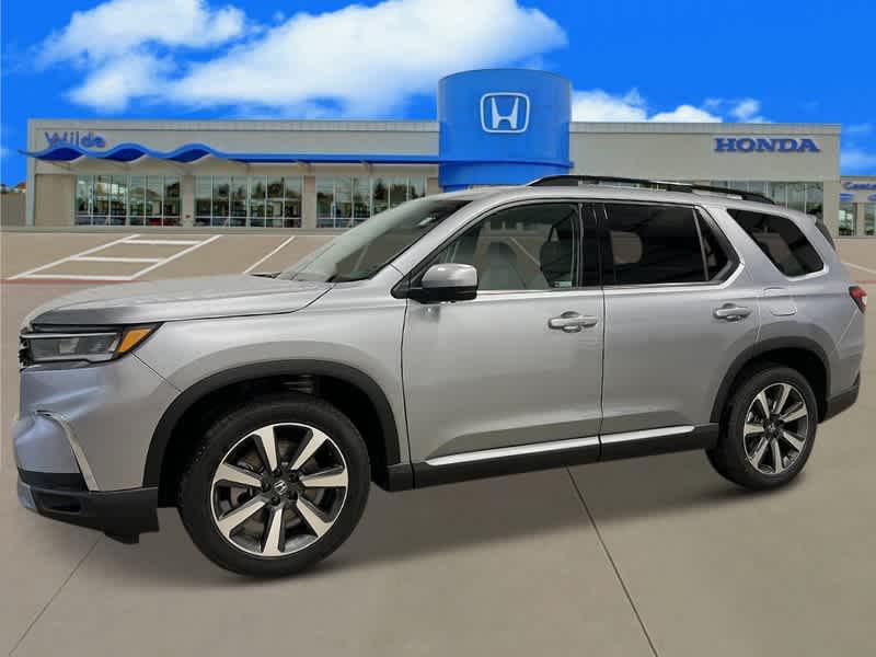 new 2025 Honda Pilot car, priced at $56,075