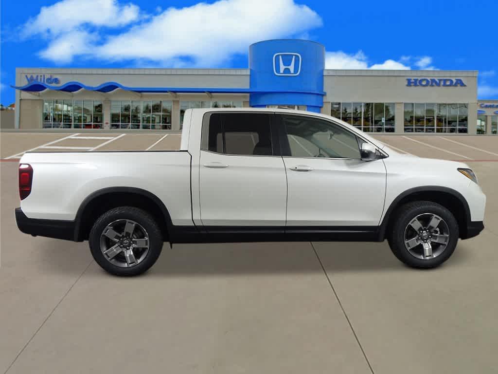 new 2025 Honda Ridgeline car, priced at $42,337