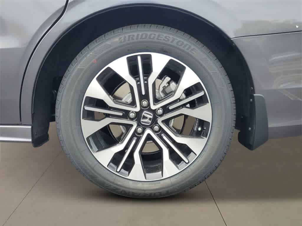 new 2026 Honda Odyssey car, priced at $49,551