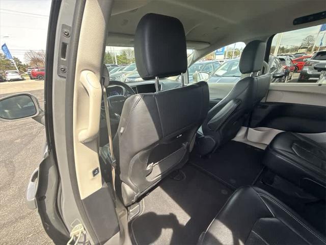 used 2022 Chrysler Pacifica car, priced at $21,467
