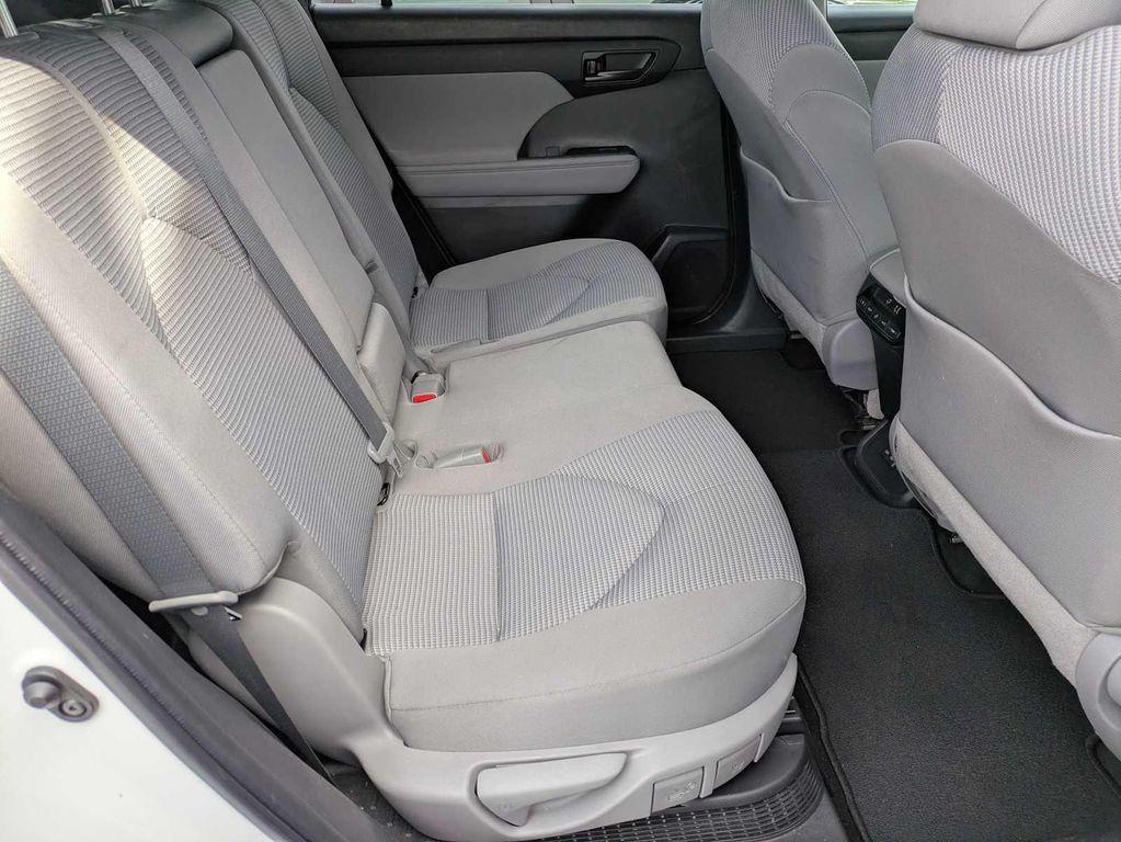 used 2022 Toyota Highlander Hybrid car, priced at $25,799