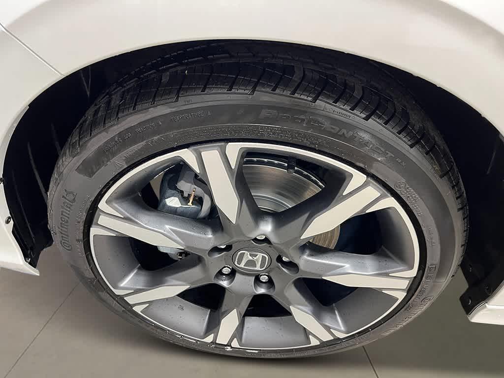 new 2026 Honda Civic Hybrid car, priced at $32,476