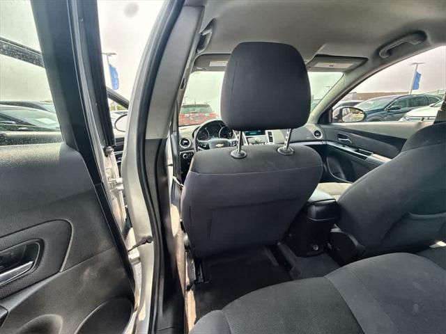 used 2014 Chevrolet Cruze car, priced at $6,500