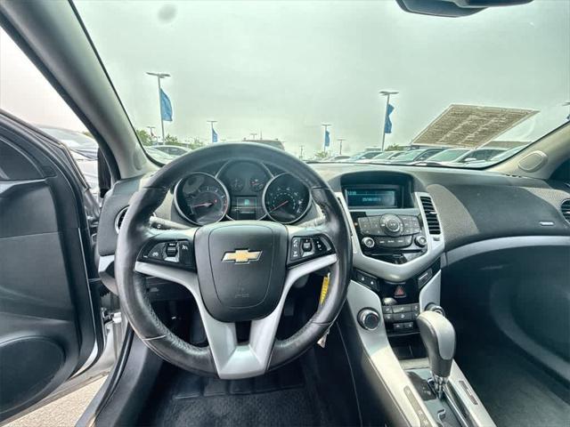 used 2014 Chevrolet Cruze car, priced at $6,500