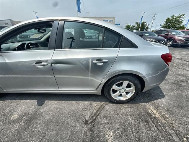 used 2014 Chevrolet Cruze car, priced at $6,500
