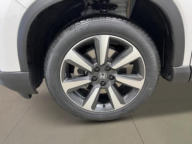 new 2025 Honda Pilot car, priced at $54,985