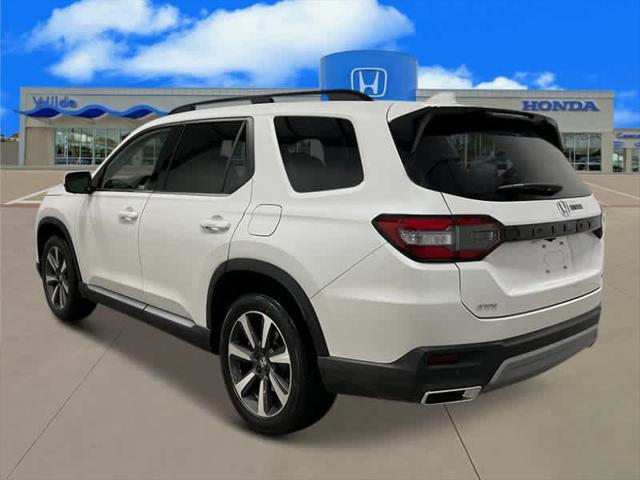 new 2025 Honda Pilot car, priced at $54,985