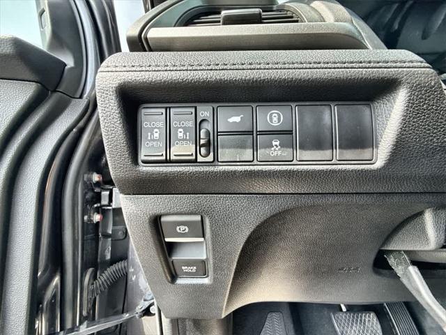 used 2022 Honda Odyssey car, priced at $37,786