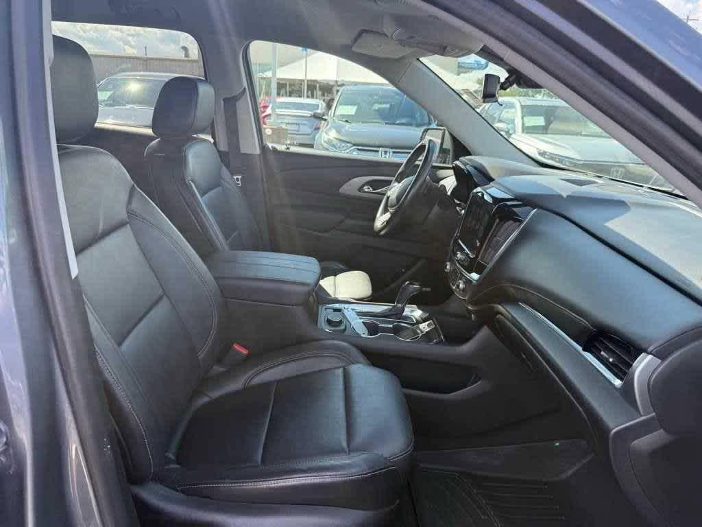 used 2018 Chevrolet Traverse car, priced at $14,899