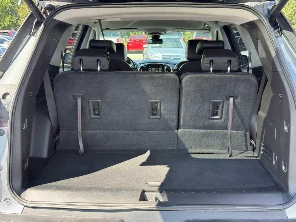 used 2018 Chevrolet Traverse car, priced at $14,899