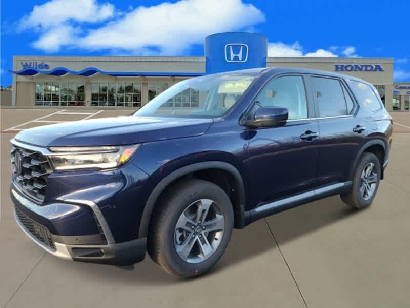 new 2025 Honda Pilot car, priced at $45,415