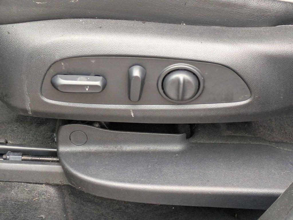 used 2020 Chevrolet Traverse car, priced at $27,800