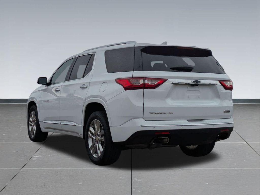 used 2020 Chevrolet Traverse car, priced at $27,800
