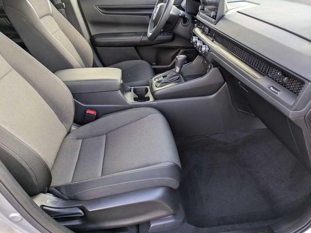 used 2025 Honda CR-V car, priced at $28,660