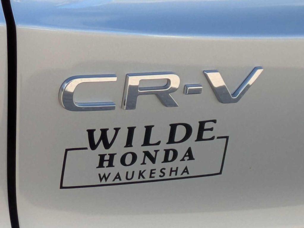 used 2025 Honda CR-V car, priced at $28,660