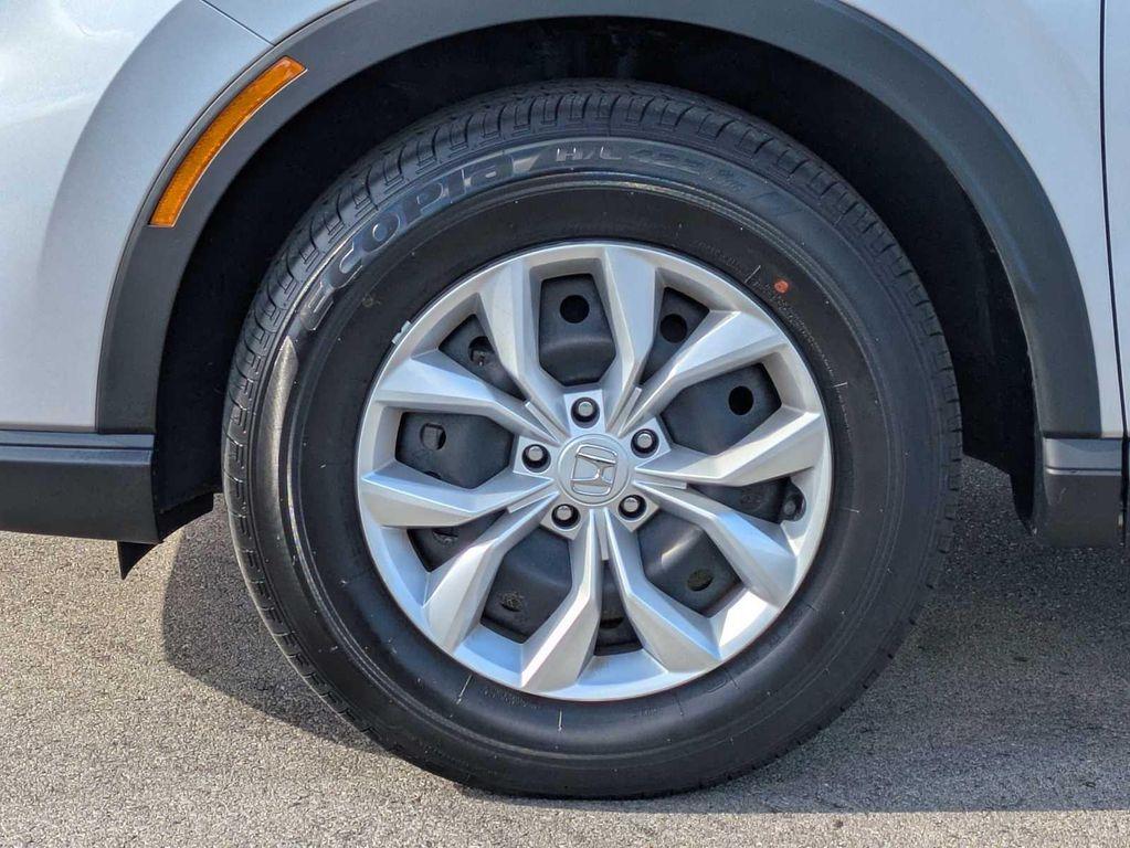 used 2025 Honda CR-V car, priced at $28,660