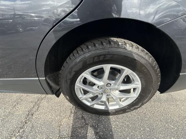 used 2022 Chevrolet Equinox car, priced at $19,564