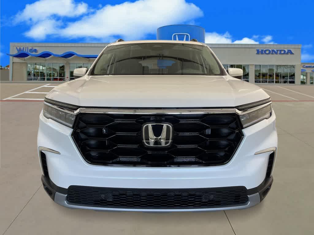 new 2025 Honda Pilot car, priced at $49,516