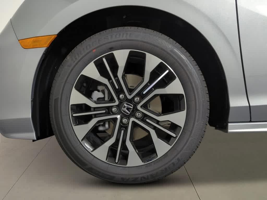 new 2026 Honda Odyssey car, priced at $49,551