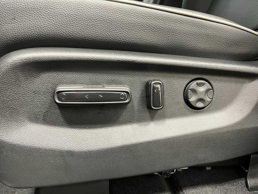 new 2026 Honda Odyssey car, priced at $49,997