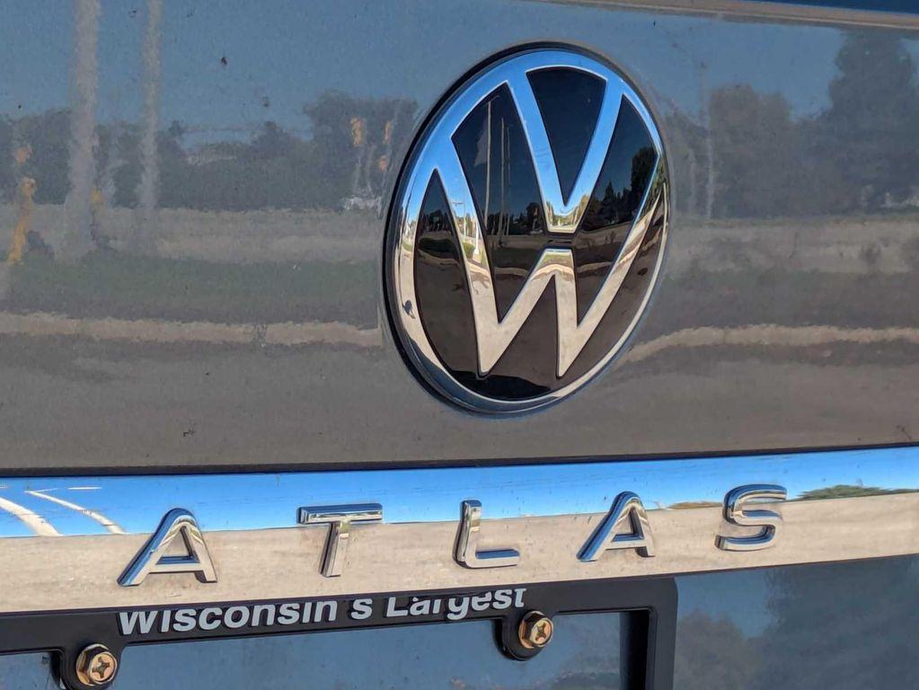 used 2020 Volkswagen Atlas Cross Sport car, priced at $19,444