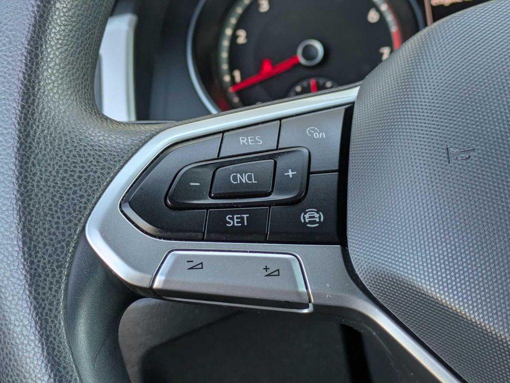 used 2020 Volkswagen Atlas Cross Sport car, priced at $19,444