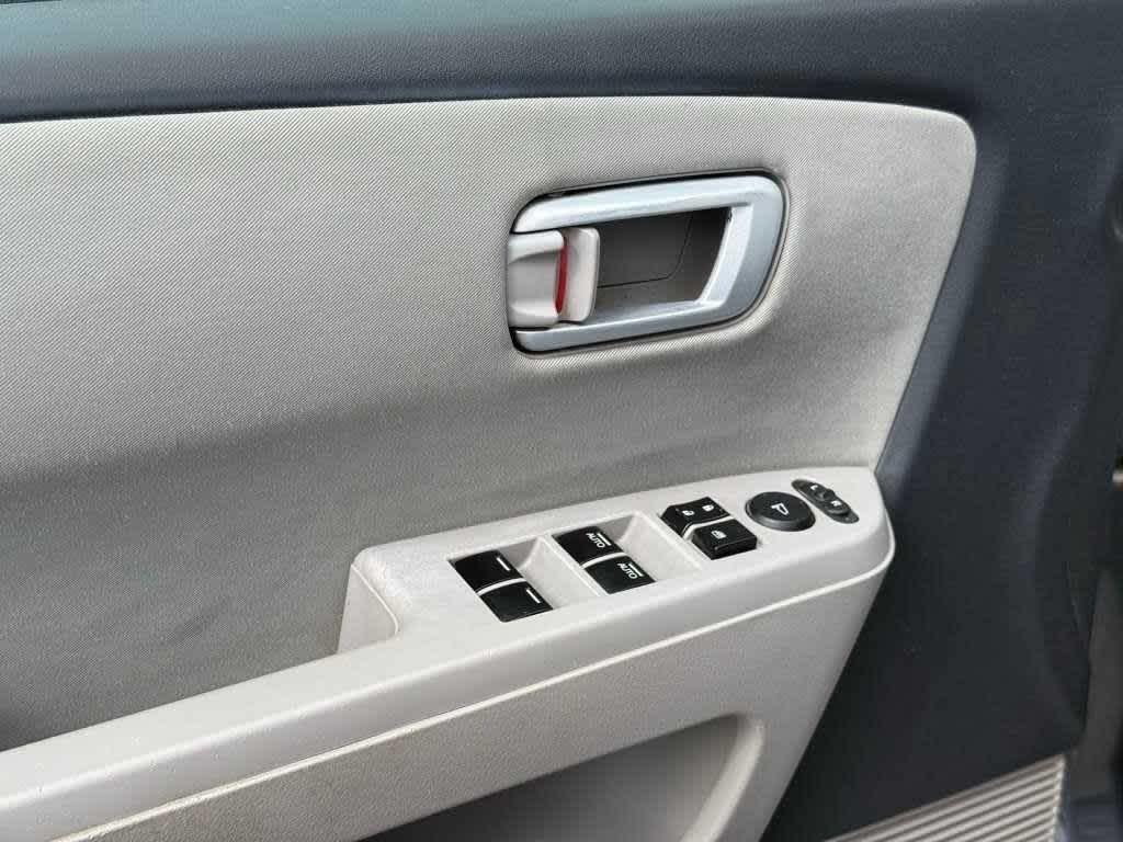 used 2013 Honda Pilot car, priced at $11,994