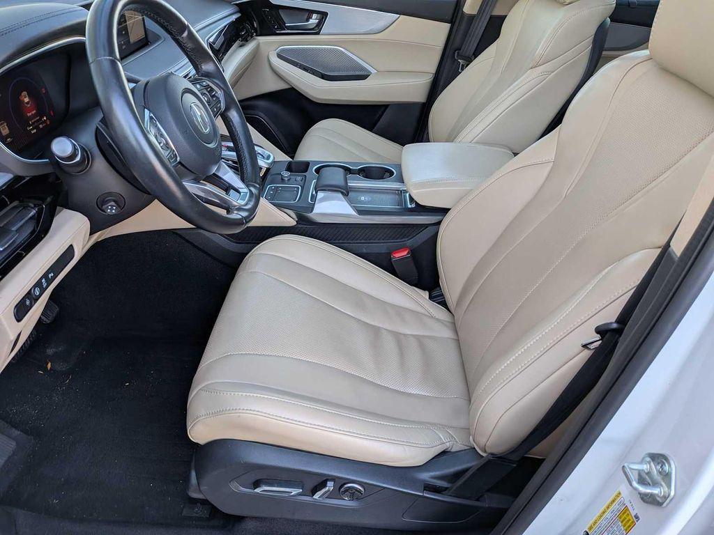 used 2023 Acura MDX car, priced at $43,899