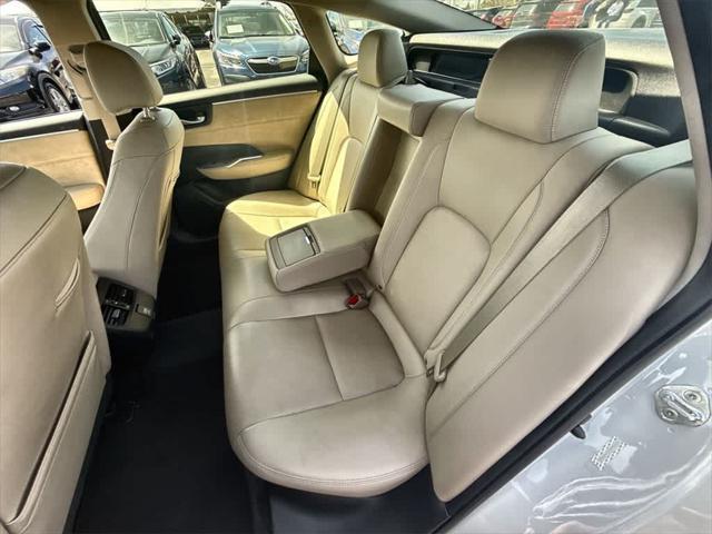 used 2018 Honda Clarity Plug-In Hybrid car, priced at $21,715
