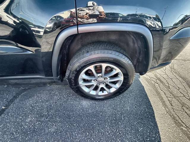 used 2014 Jeep Grand Cherokee car, priced at $11,786