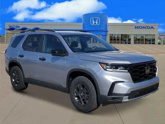 new 2025 Honda Pilot car, priced at $48,418