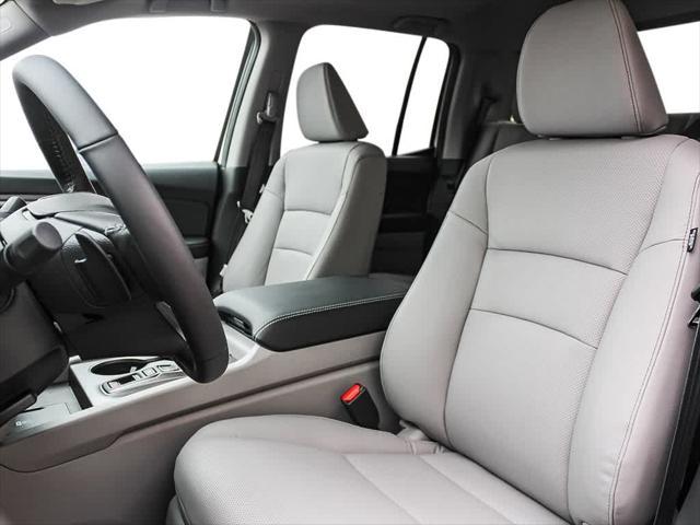 new 2025 Honda Ridgeline car, priced at $42,772