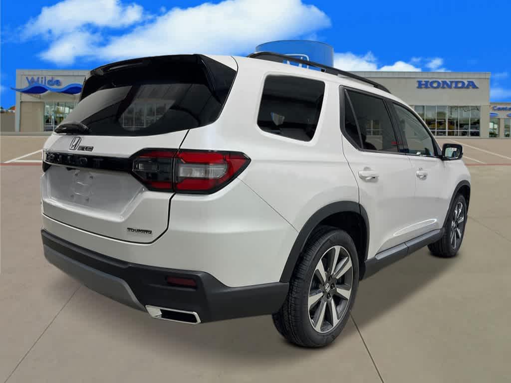 new 2025 Honda Pilot car, priced at $48,303