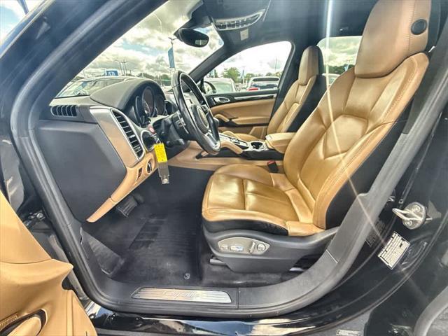 used 2016 Porsche Cayenne car