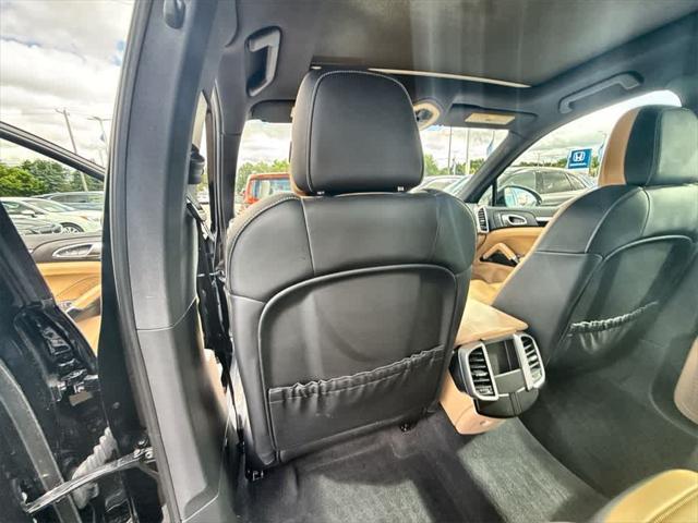 used 2016 Porsche Cayenne car