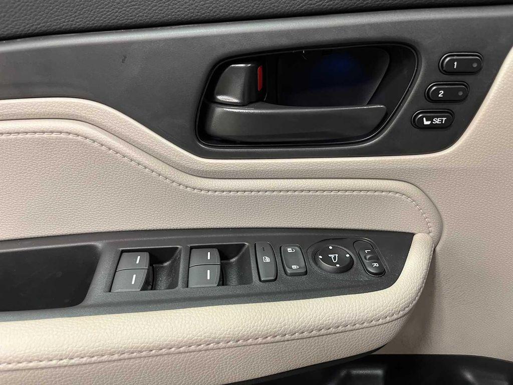 new 2026 Honda Odyssey car, priced at $42,237