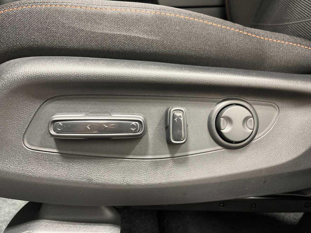 new 2026 Honda CR-V Hybrid car, priced at $39,264