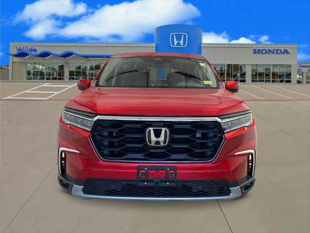 new 2025 Honda Pilot car, priced at $45,000